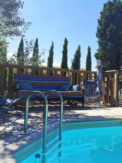 Maison Avec Piscine Dans Village Provencal. Courthézon Kültér fotó