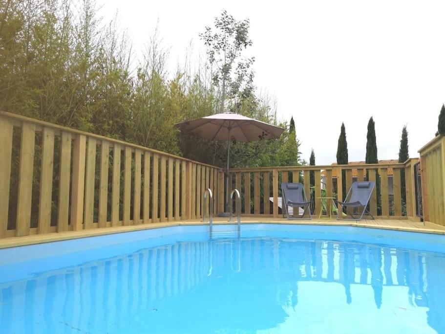 Maison Avec Piscine Dans Village Provencal. Courthézon Kültér fotó