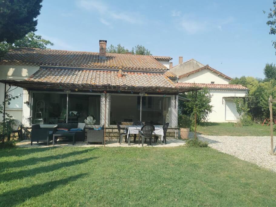 Maison Avec Piscine Dans Village Provencal. Courthézon Kültér fotó